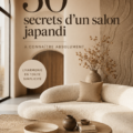 Salon décoré dans le style Japandi avec des éléments naturels et des couleurs neutres.