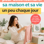 Une pièce organisée et bien rangée, symbole d'un intérieur épuré