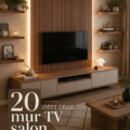 Salon moderne avec décoration murale élégante autour d'une télévision